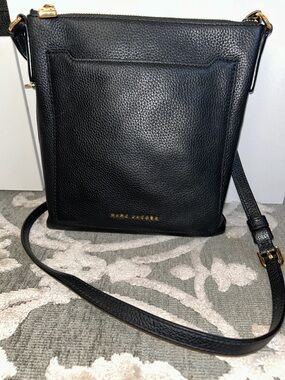 Marc Jacobs pebbled leather tourist crossbody bag